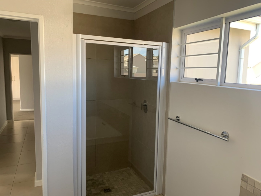 3 Bedroom Property for Sale in Blue Hills Gauteng