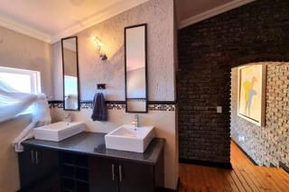 4 Bedroom Property for Sale in Overkruin Gauteng