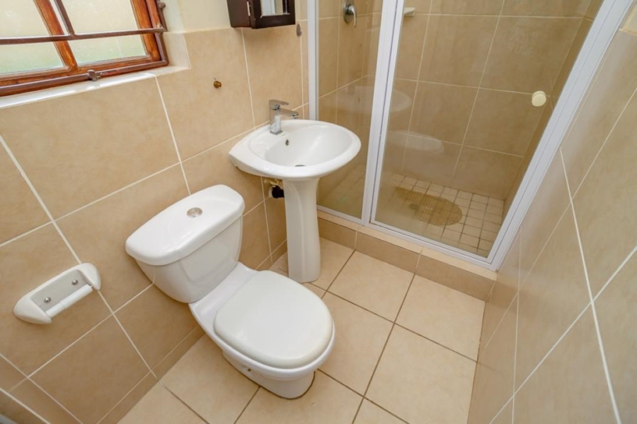 3 Bedroom Property for Sale in Blue Hills Gauteng