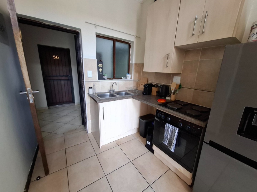1 Bedroom Property for Sale in Hillcrest Gauteng