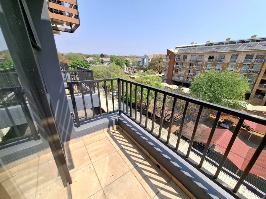 1 Bedroom Property for Sale in Hillcrest Gauteng