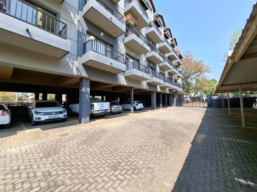 1 Bedroom Property for Sale in Hillcrest Gauteng