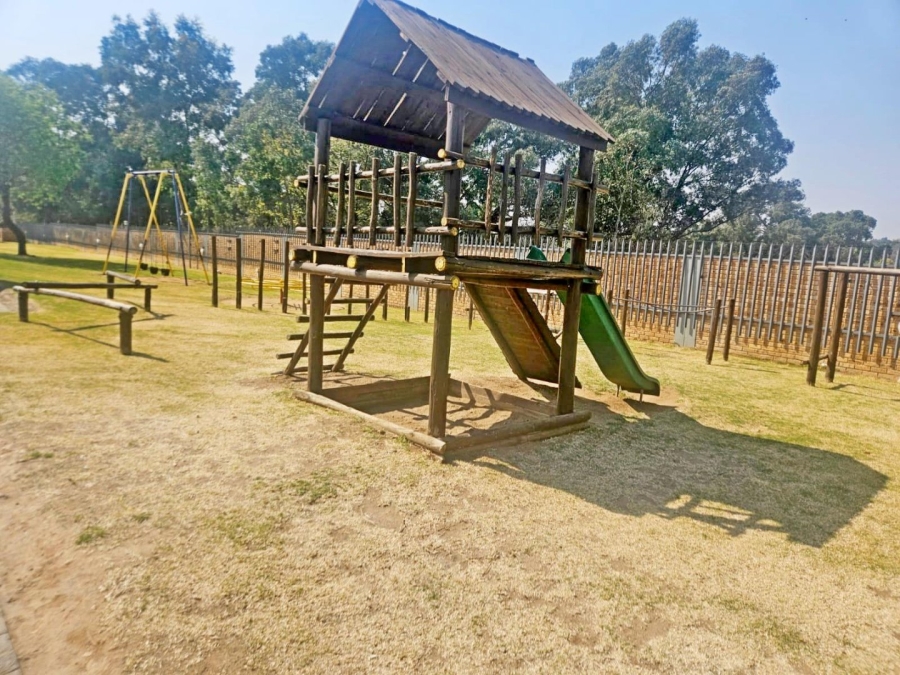 2 Bedroom Property for Sale in Birchleigh Gauteng