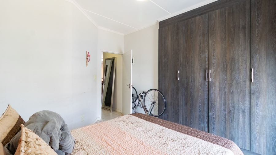 2 Bedroom Property for Sale in Modderfontein Gauteng