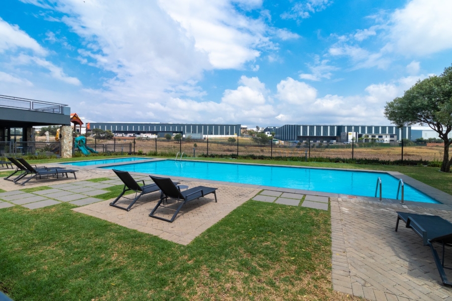 2 Bedroom Property for Sale in Modderfontein Gauteng