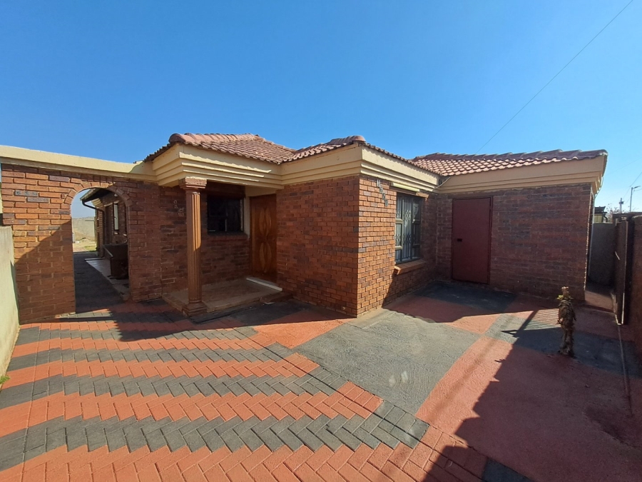 3 Bedroom Property for Sale in Doornkop Gauteng