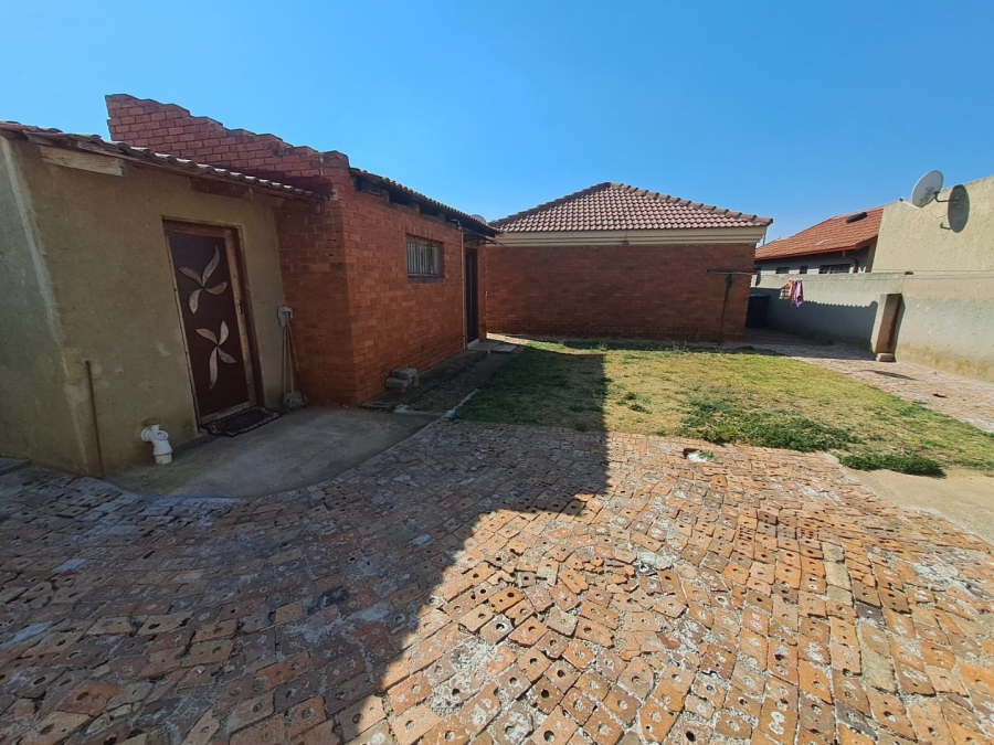 3 Bedroom Property for Sale in Doornkop Gauteng