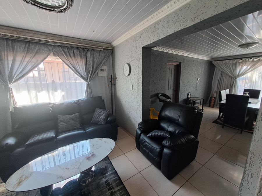 3 Bedroom Property for Sale in Doornkop Gauteng