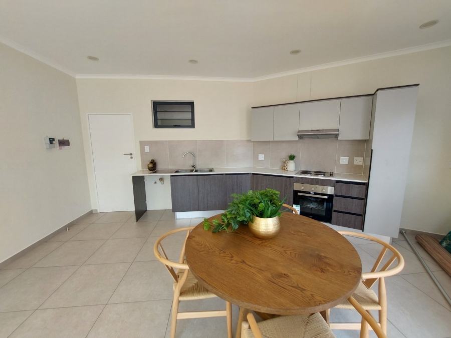 1 Bedroom Property for Sale in Greenstone Crest Gauteng