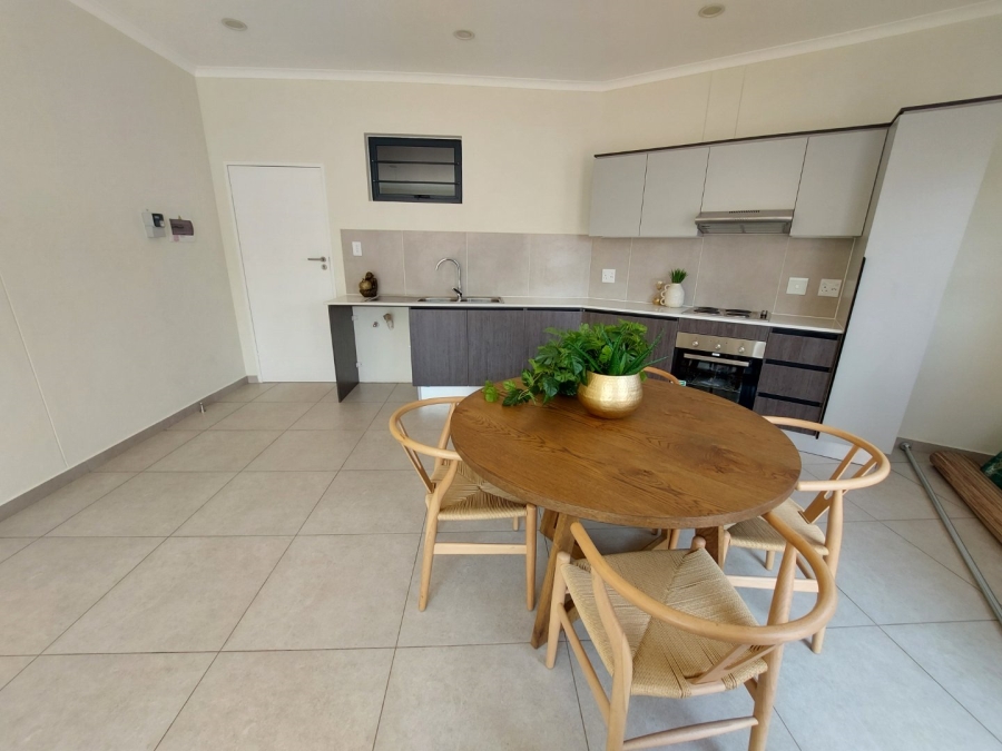 1 Bedroom Property for Sale in Greenstone Crest Gauteng