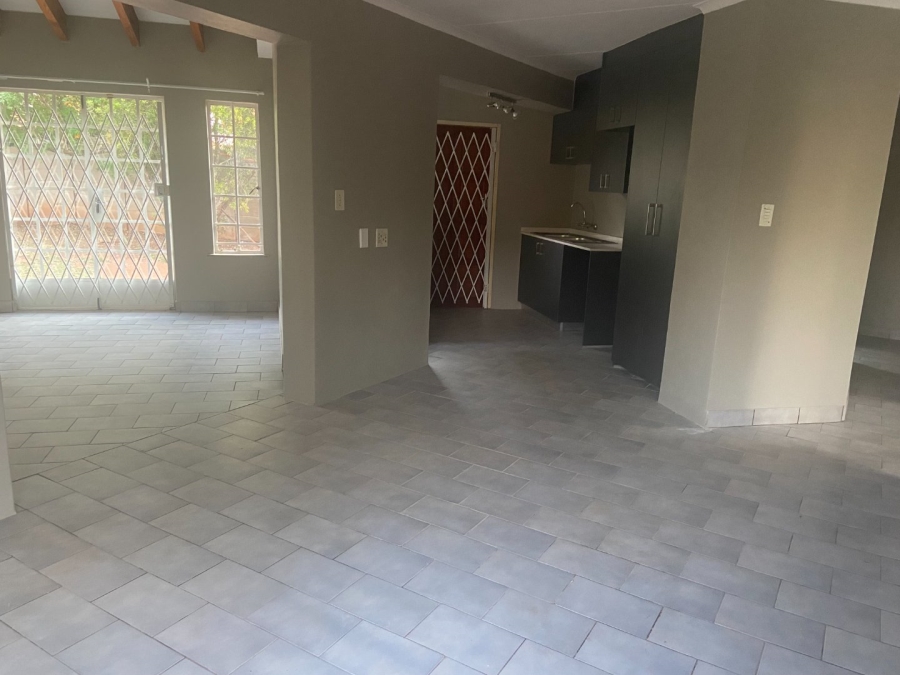 3 Bedroom Property for Sale in Zwartkop Gauteng