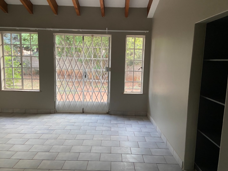 3 Bedroom Property for Sale in Zwartkop Gauteng
