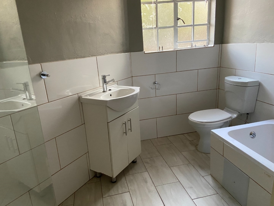 3 Bedroom Property for Sale in Zwartkop Gauteng