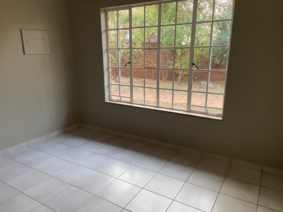 3 Bedroom Property for Sale in Zwartkop Gauteng