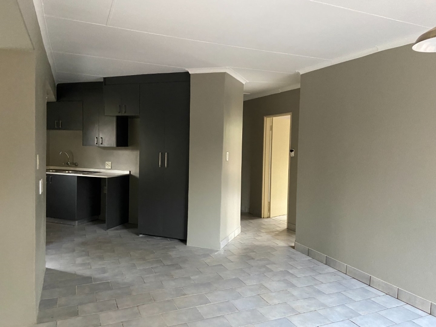 3 Bedroom Property for Sale in Zwartkop Gauteng