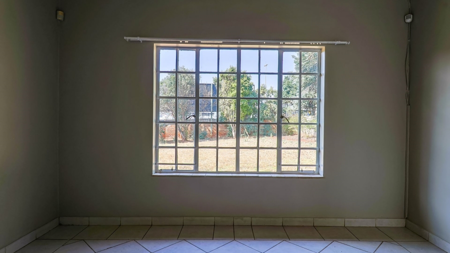 3 Bedroom Property for Sale in Zwartkop Gauteng