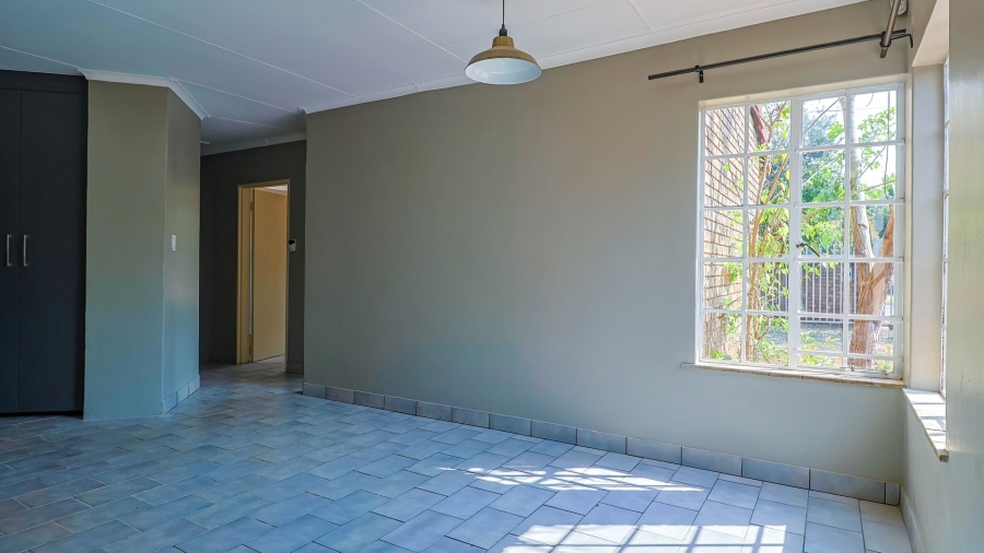 3 Bedroom Property for Sale in Zwartkop Gauteng