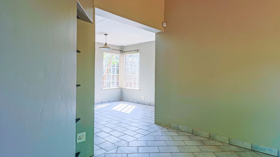 3 Bedroom Property for Sale in Zwartkop Gauteng