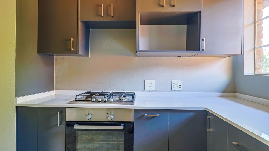 3 Bedroom Property for Sale in Zwartkop Gauteng