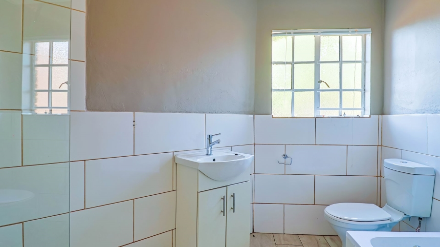 3 Bedroom Property for Sale in Zwartkop Gauteng