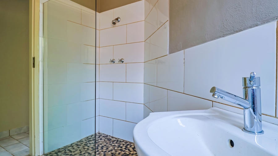 3 Bedroom Property for Sale in Zwartkop Gauteng