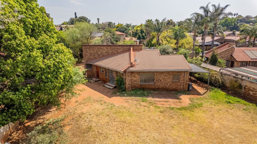 3 Bedroom Property for Sale in Zwartkop Gauteng