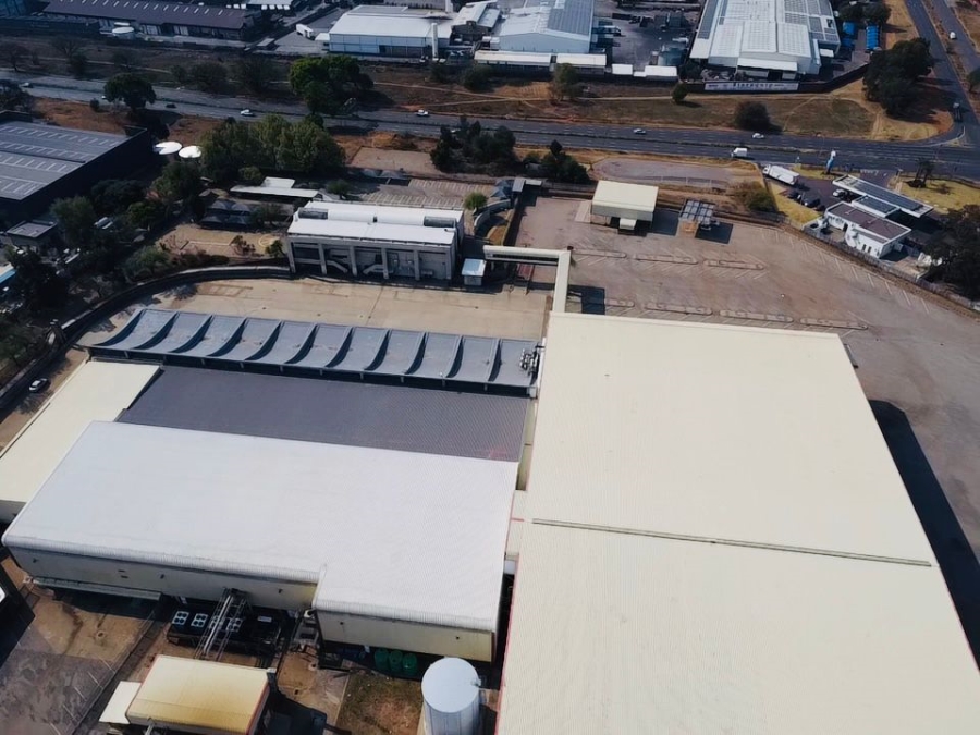 To Let commercial Property for Rent in City Deep Gauteng