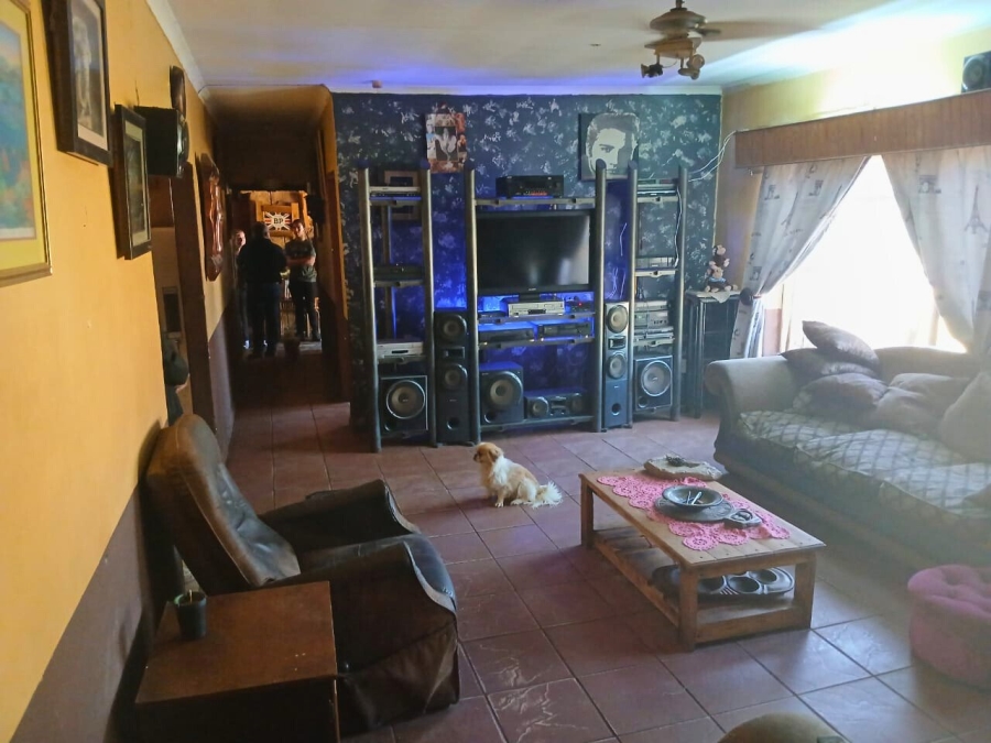 Commercial Property for Sale in Vasfontein AH Gauteng