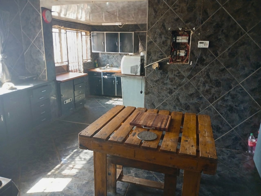 Commercial Property for Sale in Vasfontein AH Gauteng