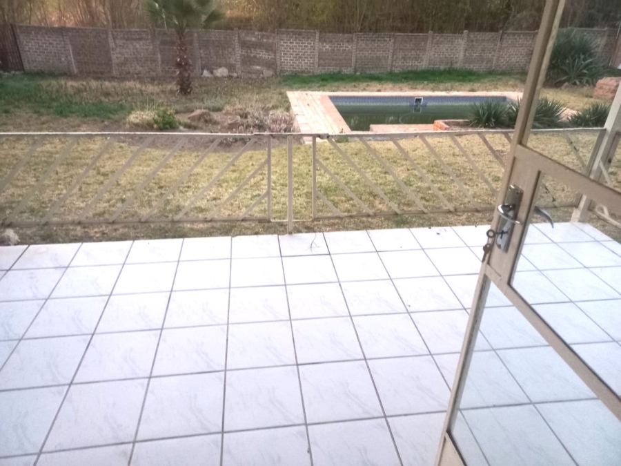 3 Bedroom Property for Sale in Vorna Valley Gauteng