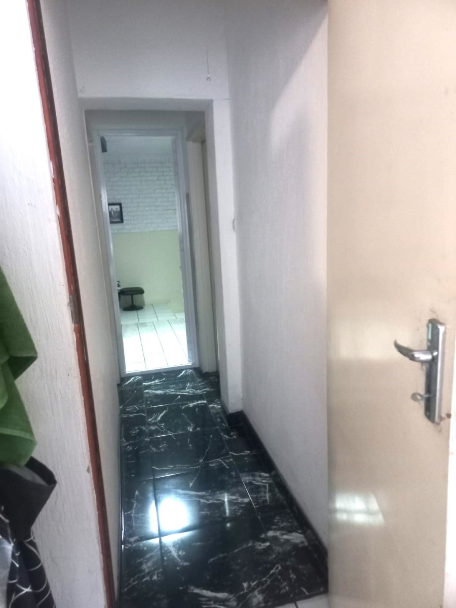3 Bedroom Property for Sale in Vorna Valley Gauteng