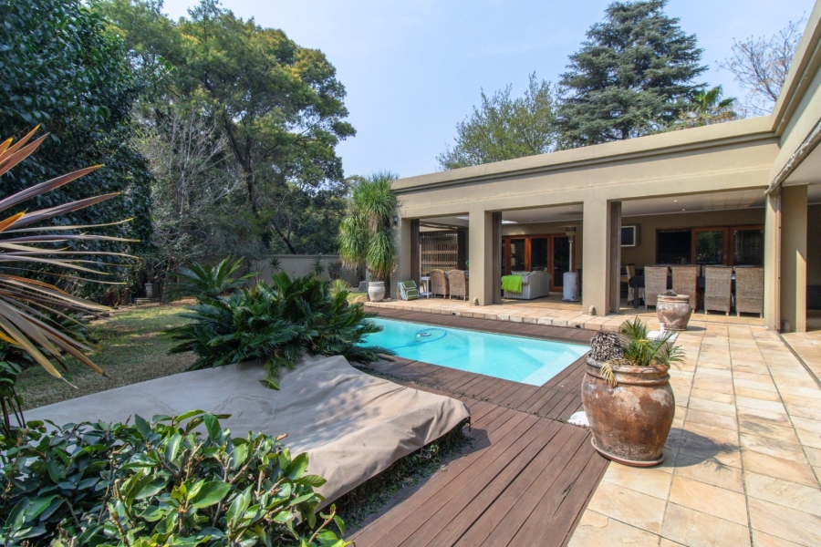 5 Bedroom Property for Sale in Glenvista Gauteng