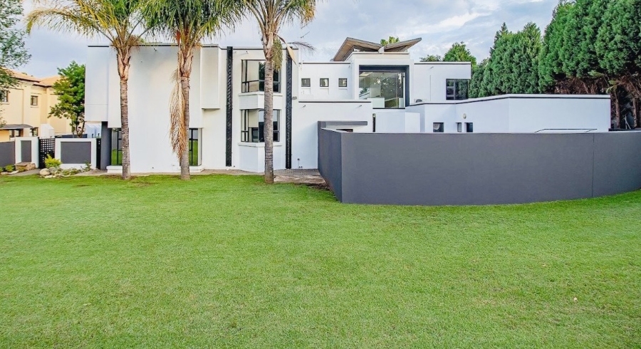 To Let 4 Bedroom Property for Rent in Silver Lakes Golf Estate Gauteng