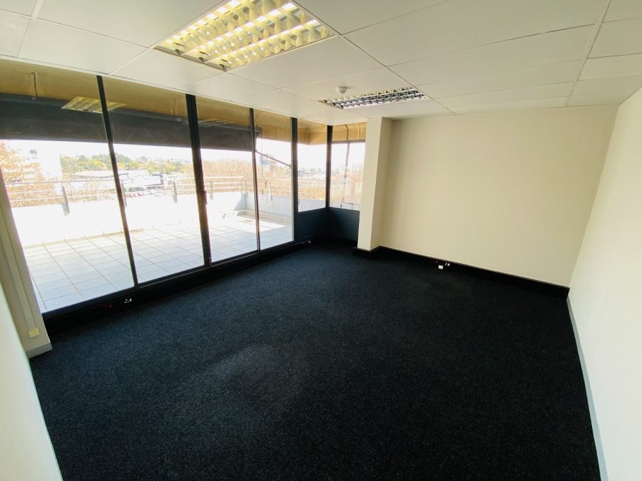 To Let commercial Property for Rent in Cresta Gauteng