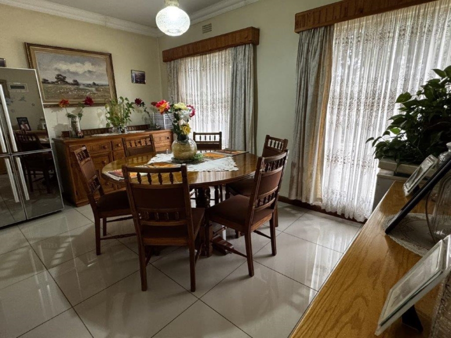 4 Bedroom Property for Sale in Birchleigh North Gauteng