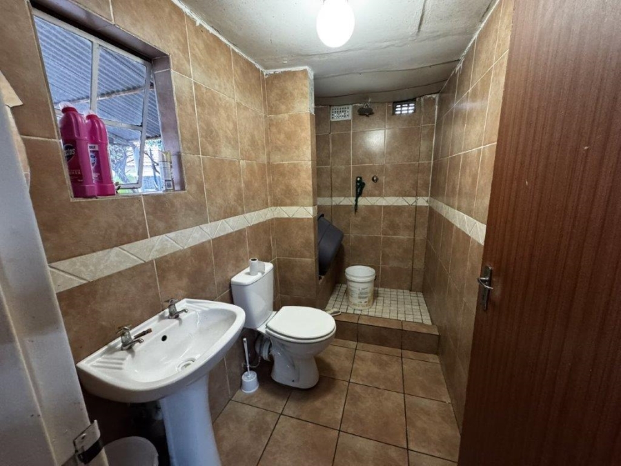 4 Bedroom Property for Sale in Birchleigh North Gauteng