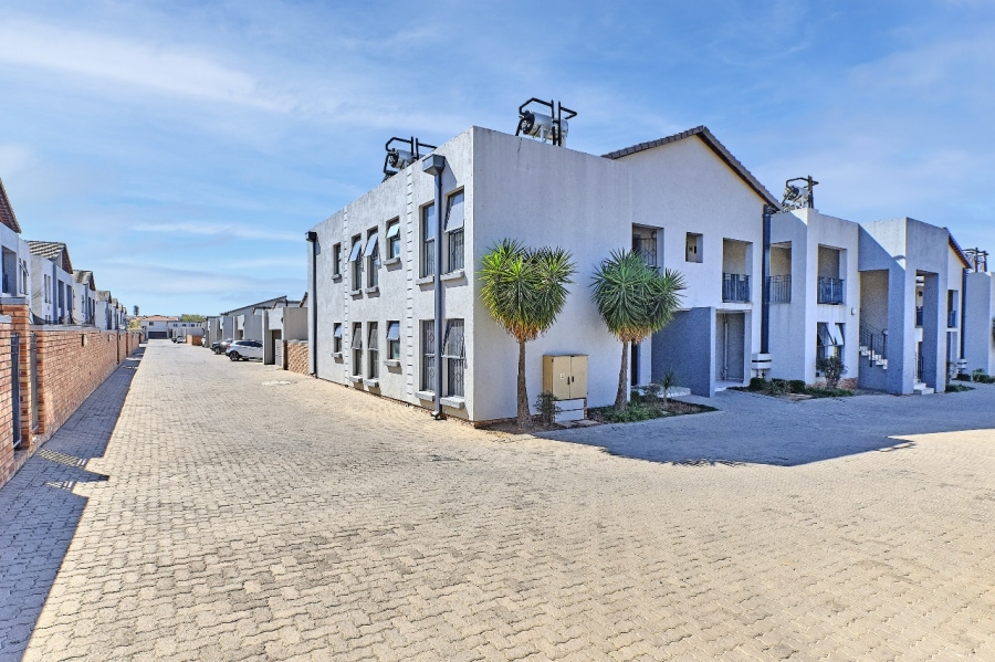 2 Bedroom Property for Sale in Summerset Gauteng
