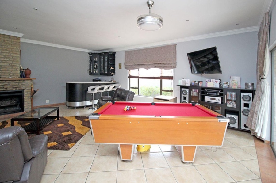 5 Bedroom Property for Sale in Thornhill Estate Gauteng