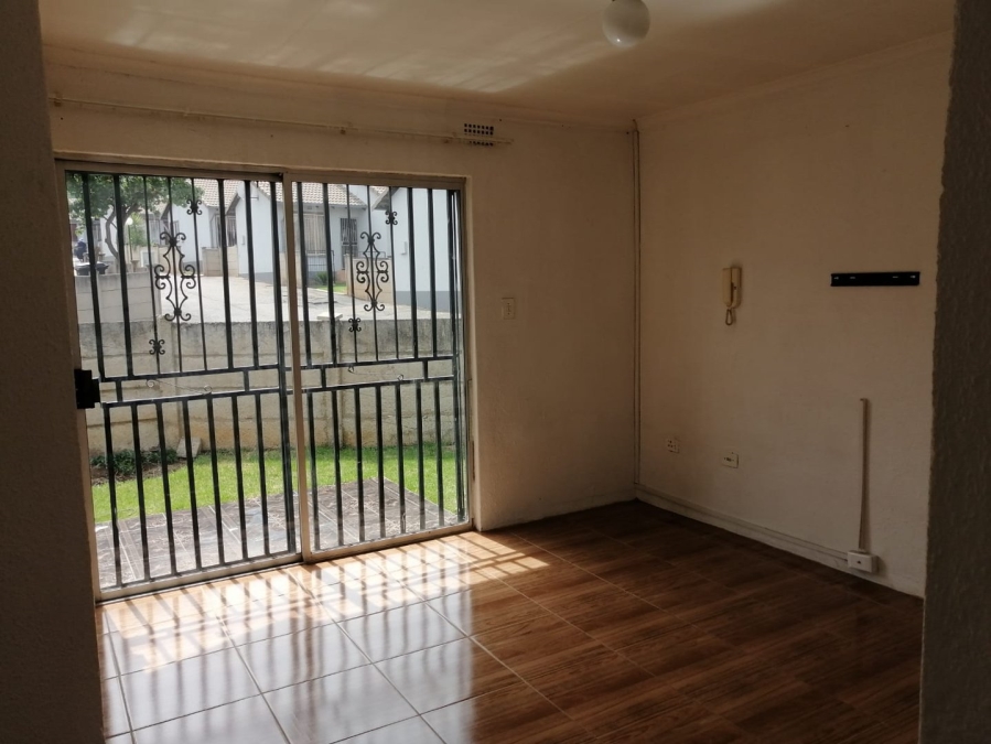 To Let 3 Bedroom Property for Rent in Naturena Gauteng
