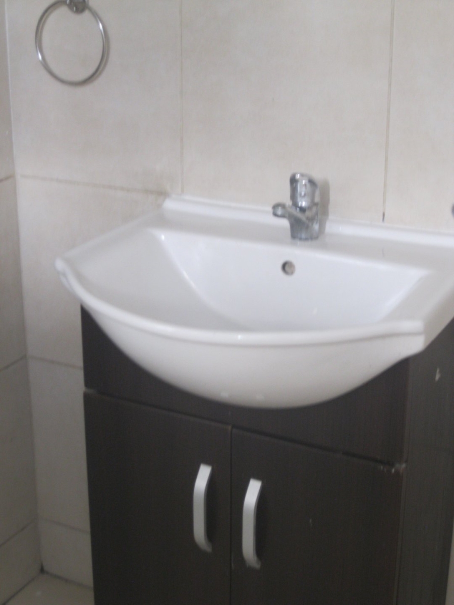 To Let 3 Bedroom Property for Rent in Riviera Gauteng