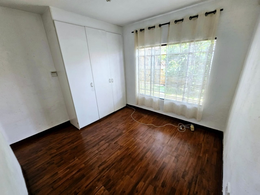 2 Bedroom Property for Sale in Heuwelsig Estate Gauteng