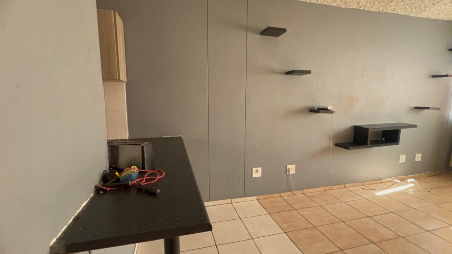  Bedroom Property for Sale in Pretoria North Gauteng
