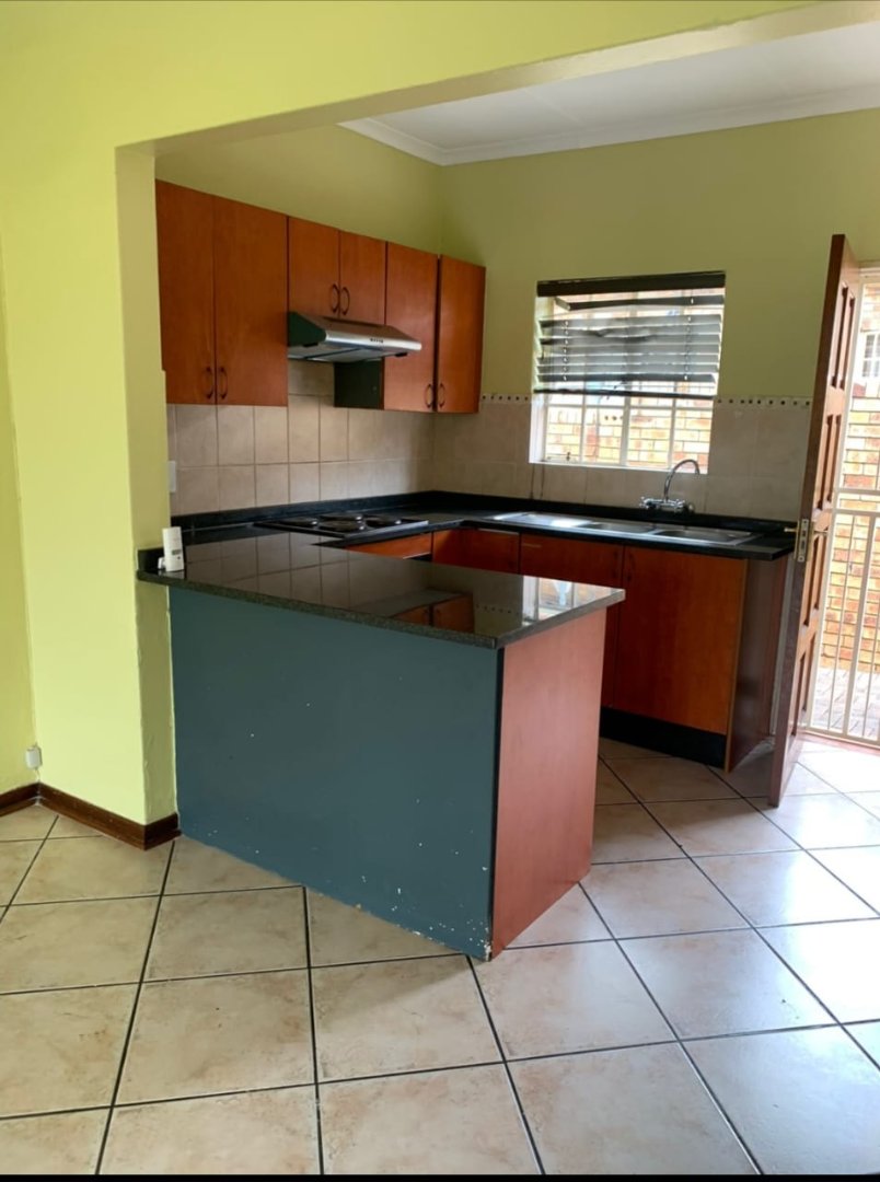 To Let 3 Bedroom Property for Rent in Bellairspark Gauteng