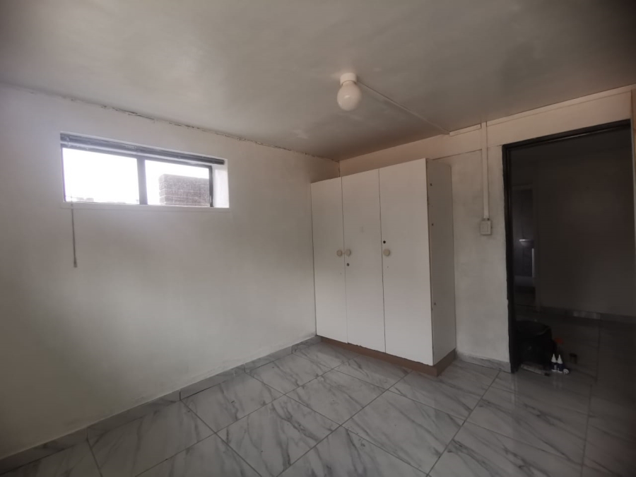 To Let 1 Bedroom Property for Rent in Kensington Gauteng