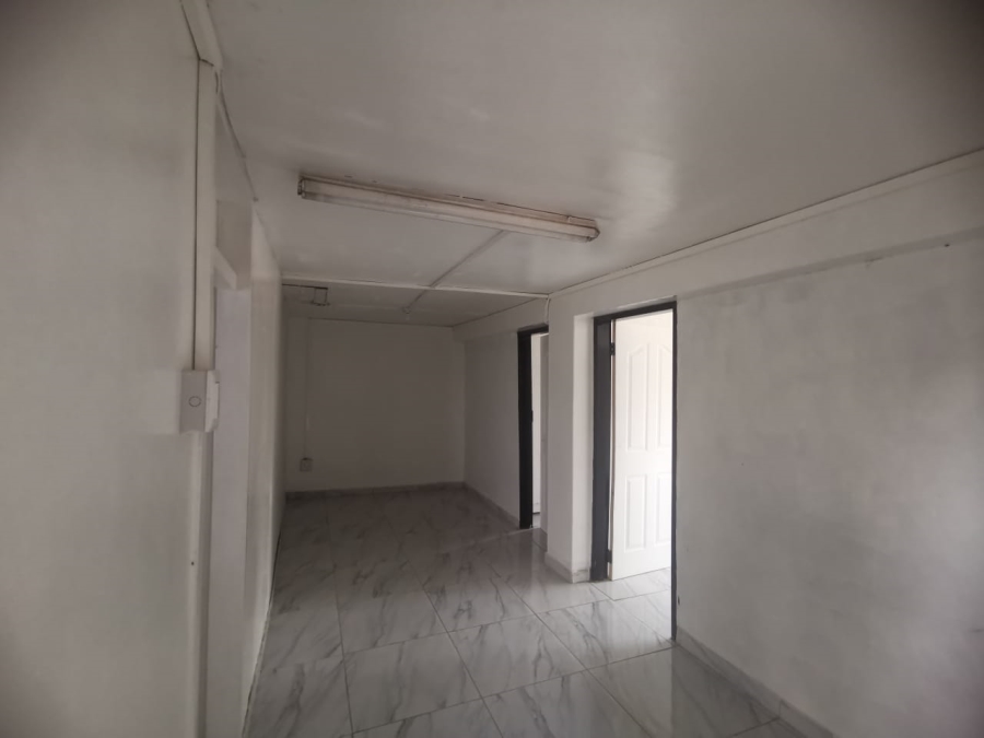 To Let 1 Bedroom Property for Rent in Kensington Gauteng