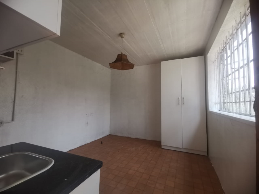 To Let 1 Bedroom Property for Rent in Kensington Gauteng