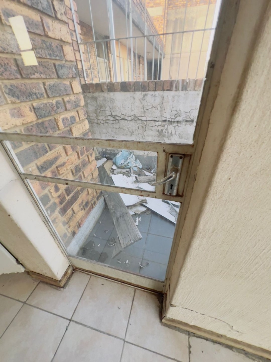 2 Bedroom Property for Sale in Pretoria Gauteng