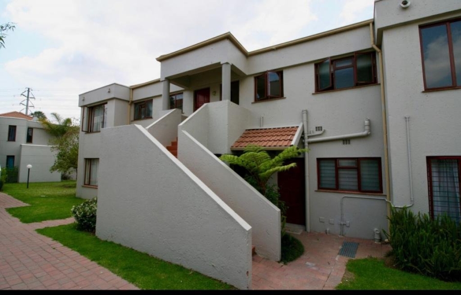 To Let 2 Bedroom Property for Rent in Lonehill Gauteng