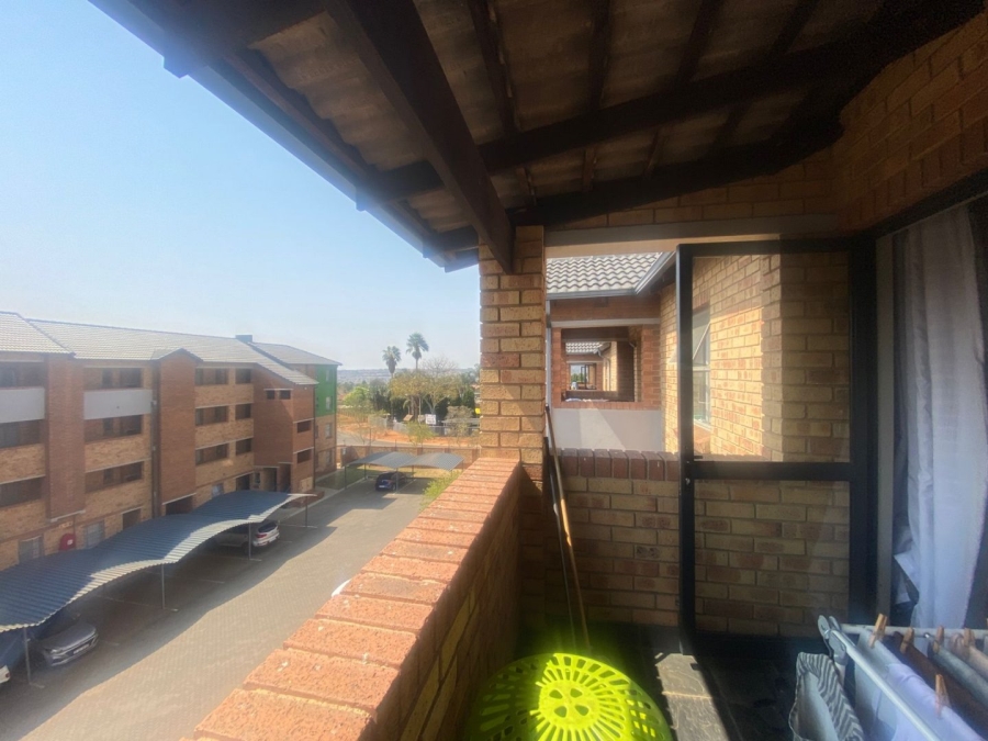 2 Bedroom Property for Sale in Heuweloord Gauteng