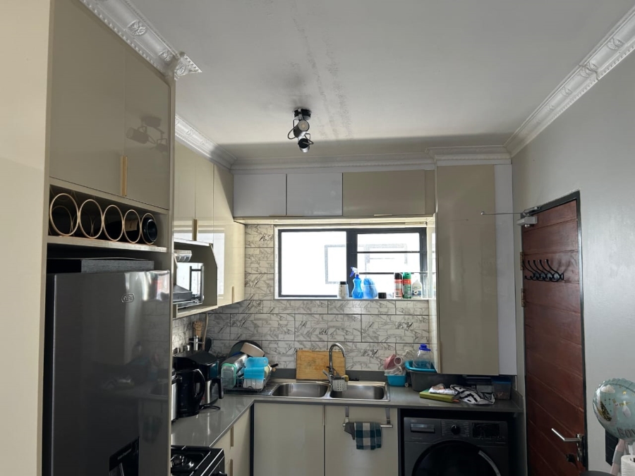 2 Bedroom Property for Sale in South Hills Gauteng